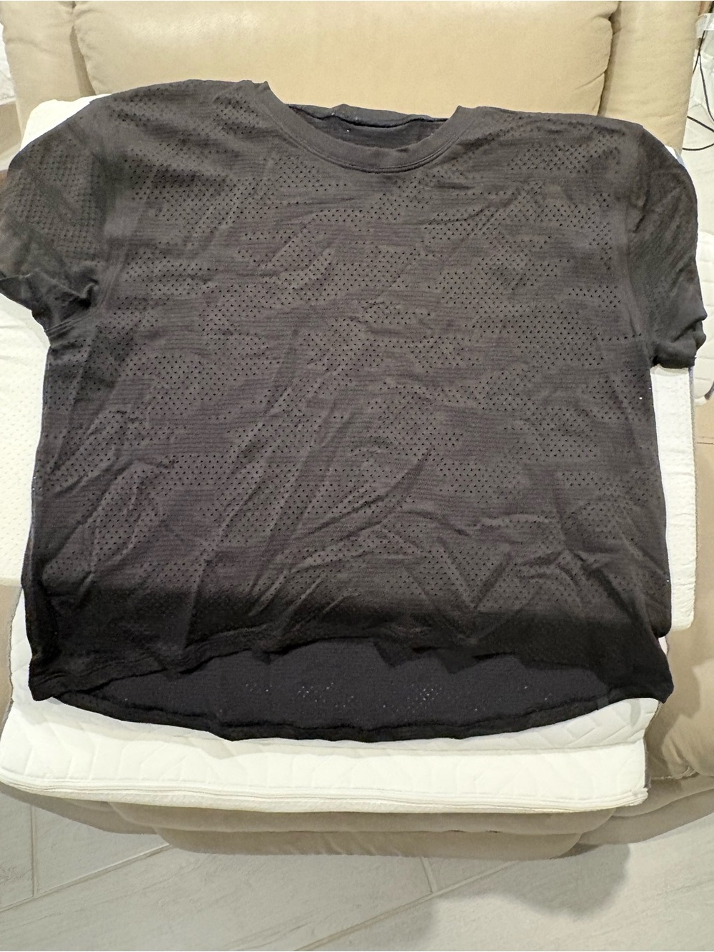 Black Lululemon workout shirt